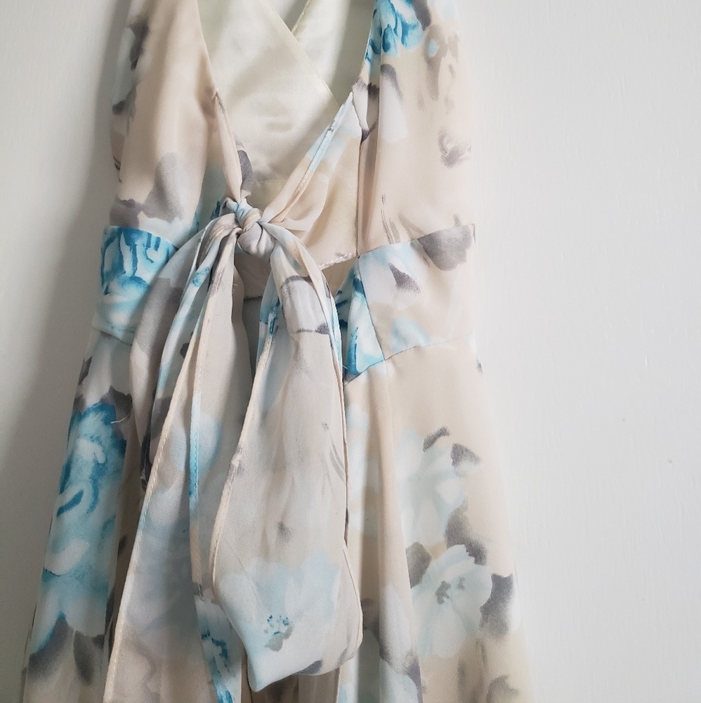 Spring/Summer Dress - Picture 3 of 3